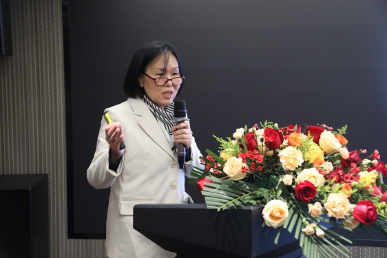 2024年度总结表彰大会-研发副总经理发言